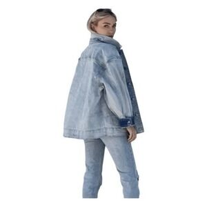 LNDN London Denim Sun Washed Oversized Denim Barn Jacket Light‎ Wash S